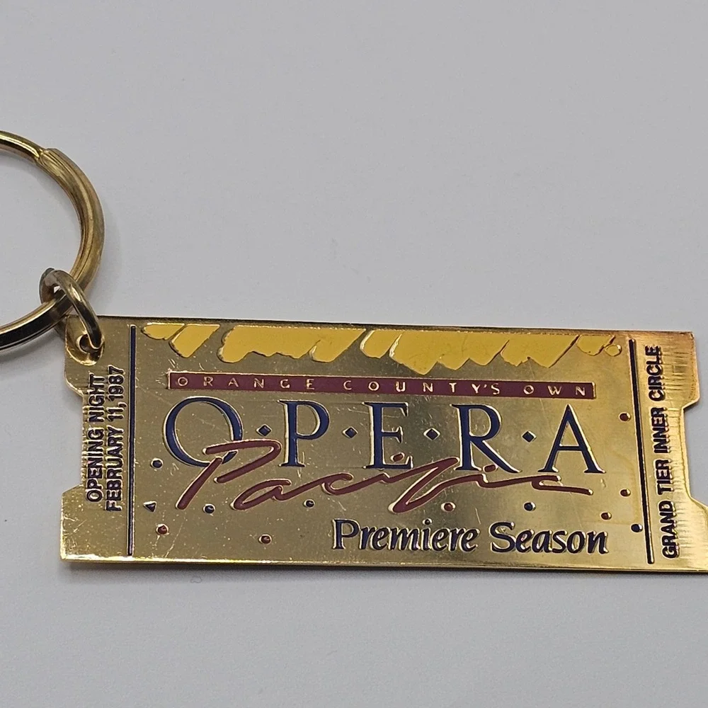Vtg Gold‎ Tone Ticket Stub Keychain Pacific Opera Premiere Season 1987 Souvenir